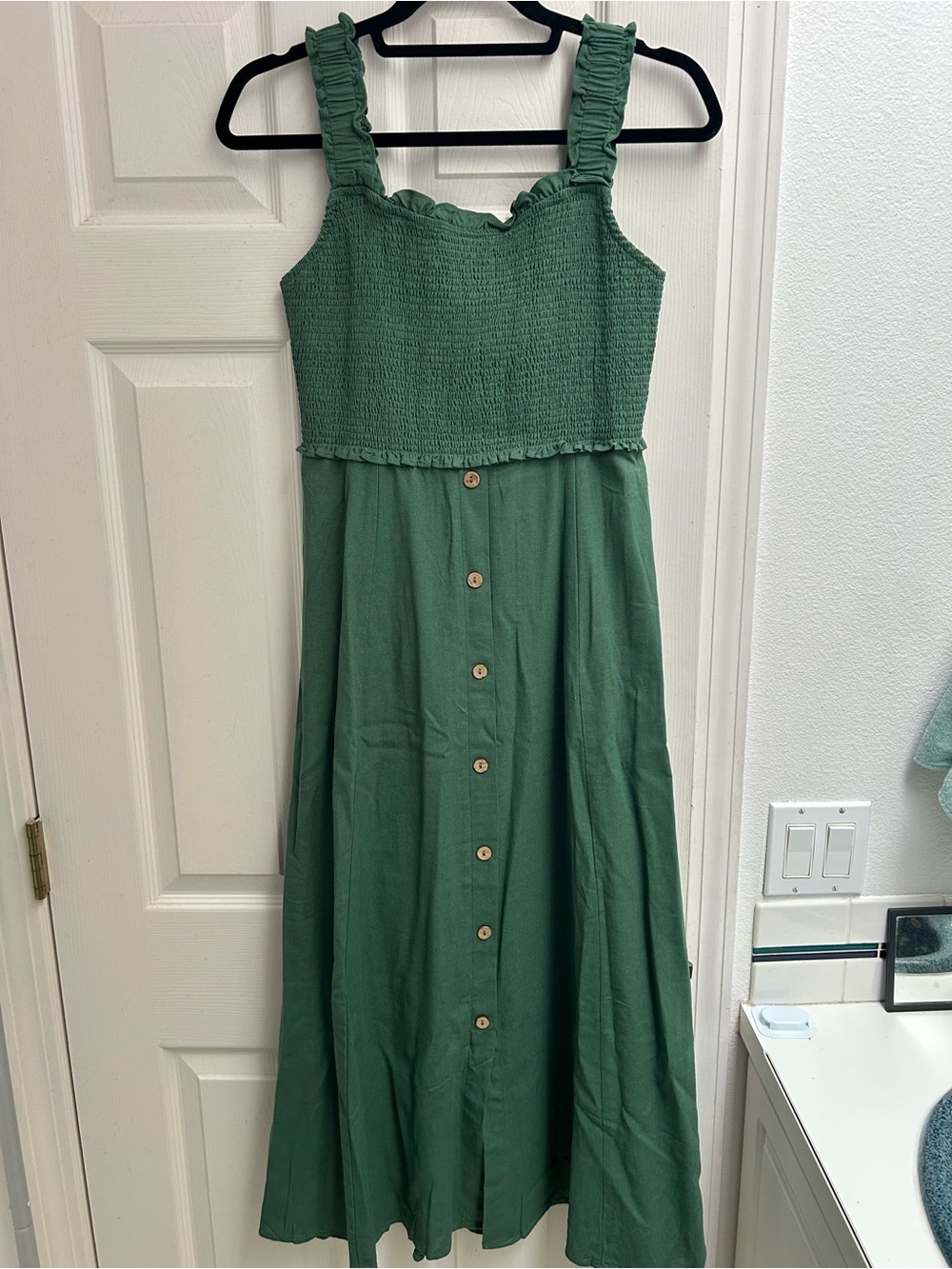 Blu Pepper Green Smocked Button-Front Midi Dress